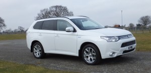 Mitsubishi Outlander PHEV Review