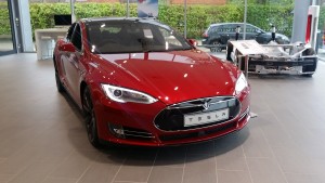 Tesla Model S P85