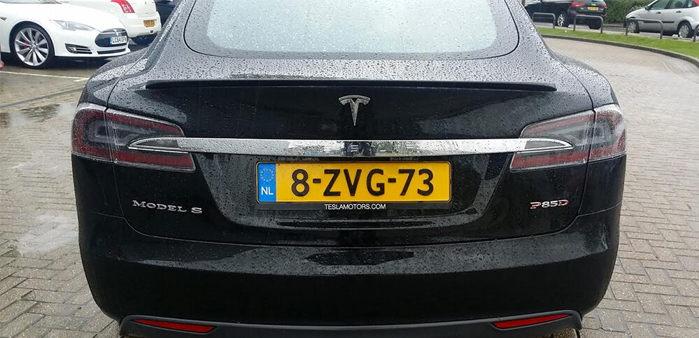 Tesla Model S P85D Insane Mode