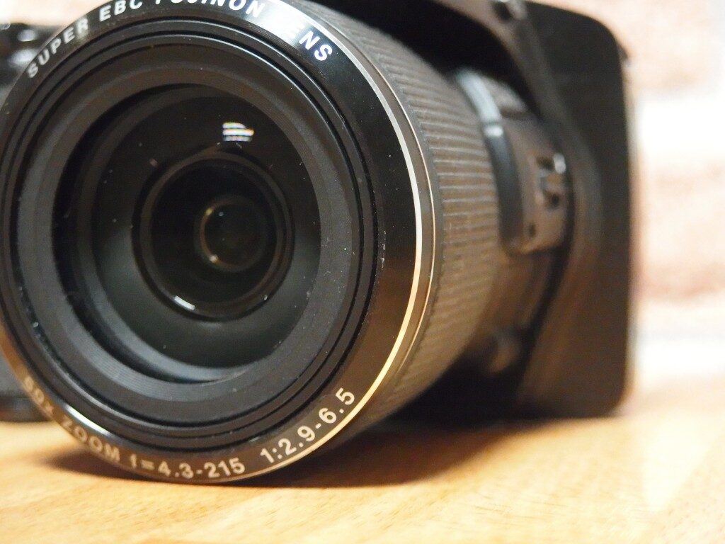 Matt Porter, the Gadget Man reviews the Fujifilm Finepix S9900W