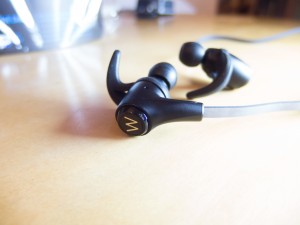 FlyONE Dark Headphones