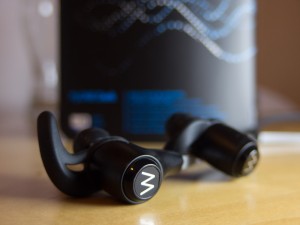 FlyONE Dark Headphones