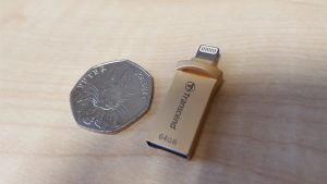 Transcend JetDrive Go 500G by a 50 pence piece