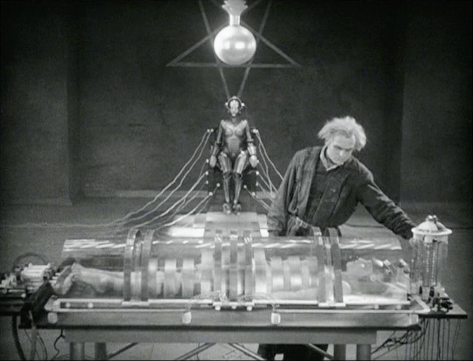 Top 35 Gadgets of the Last 80 Years