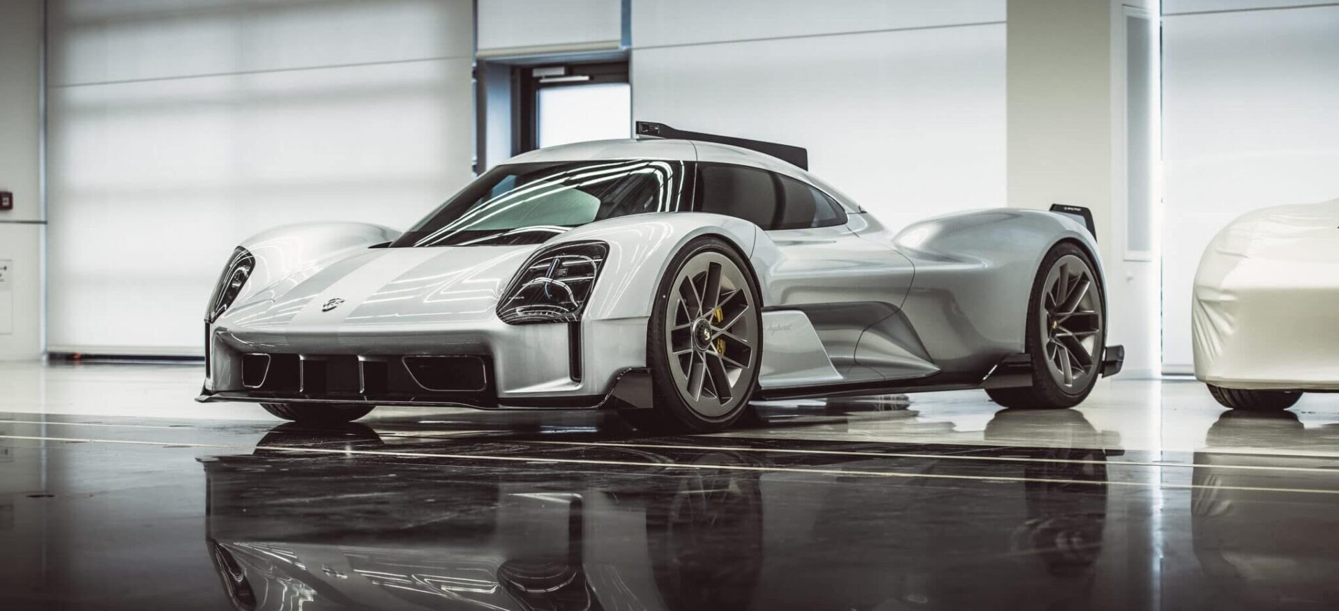 “Porsche Unseen” provides a glimpse of unreleased concept cars
