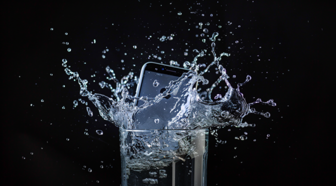 Drying Out the Myths: Why Rice Might Be Your iPhone's Worst Enemy After a Swim