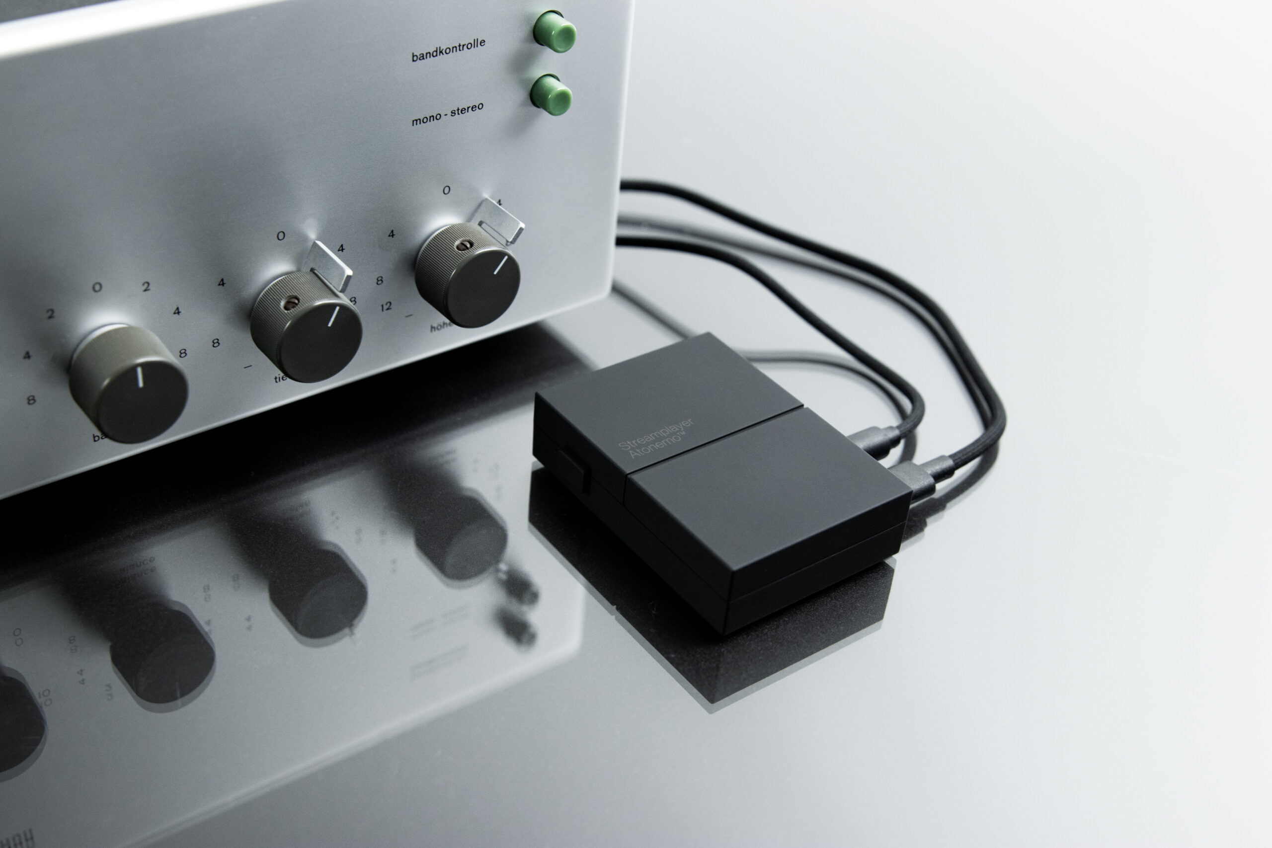 Streamplayer: The Little Box That Brings Every Speaker Back to Life