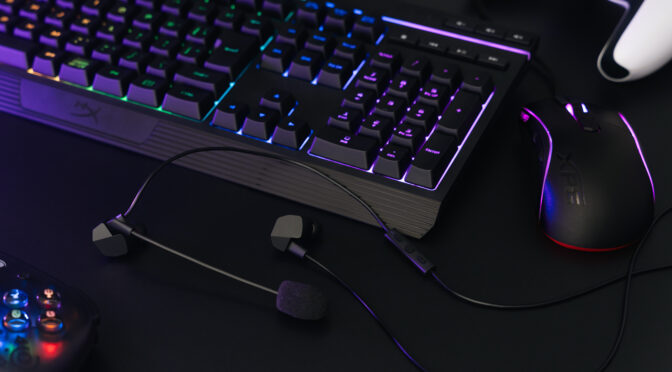 Final expands its gaming line-up with VR3000 Recable and VR3000 +Condenser Mic