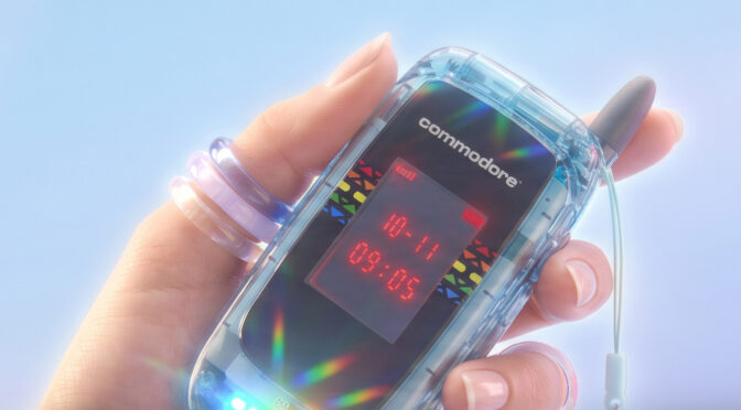 Commodore Callback 8020: The Flip Phone That Helps You Switch Off